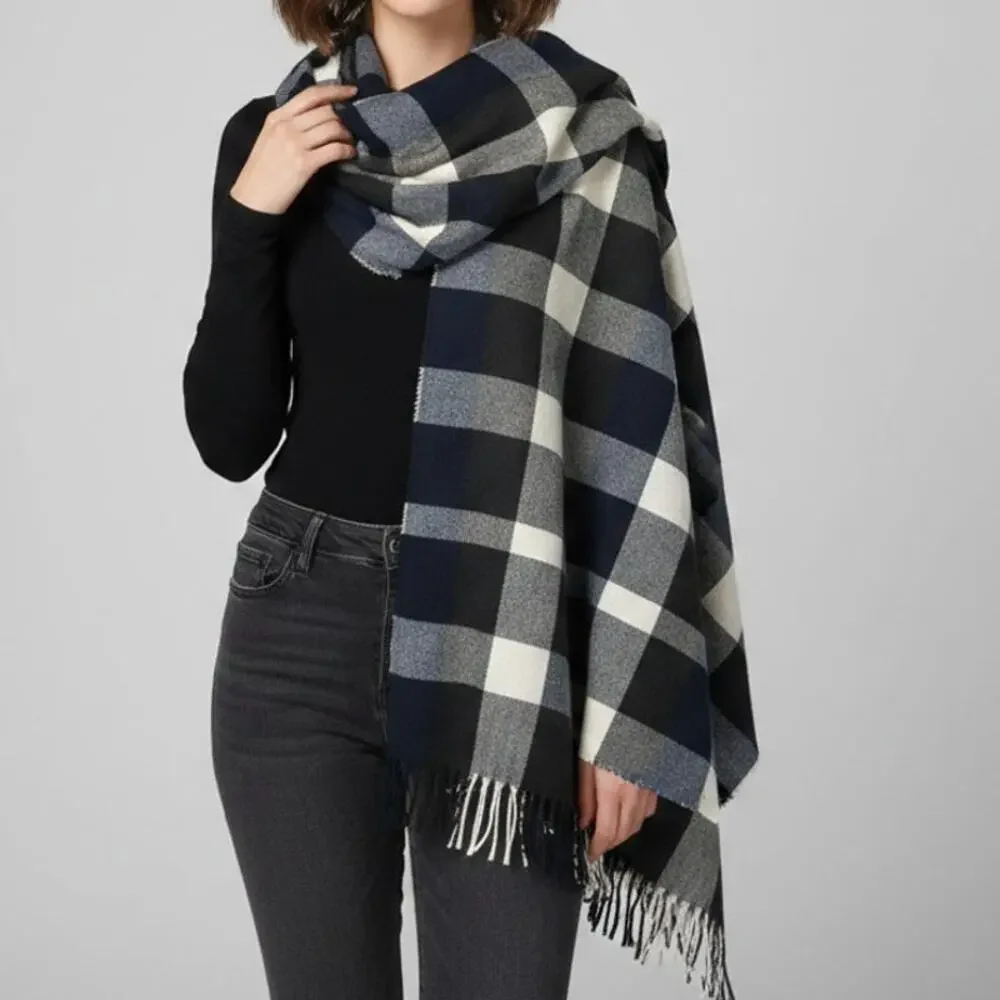 Plush Womens Blanket Scarf White Blue Plaid 27